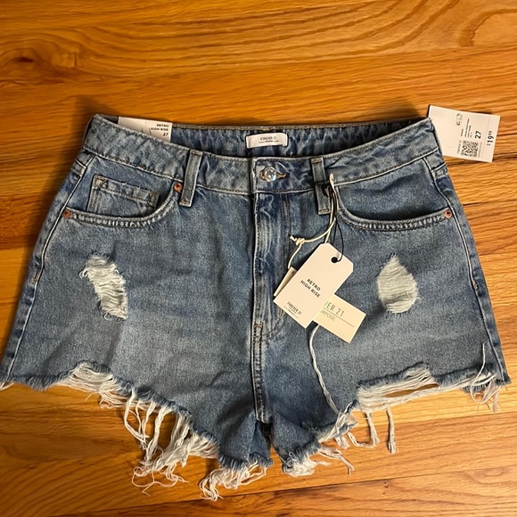 Forever 21 Pants - Jean shorts